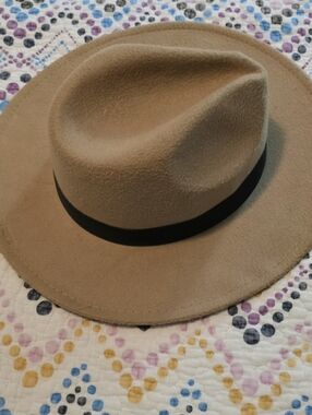 Nwt Lulla Collection Wide Brim Vintage Fedora Tan
